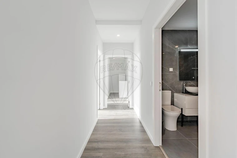 Apartamento T3 para Venda em Ferreiros e Gondizalves Foto 22