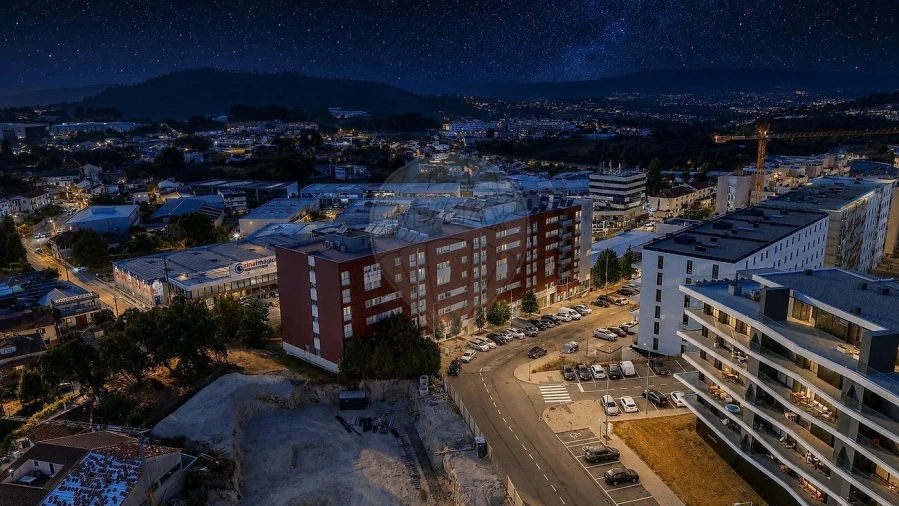 Apartamento T3 para Venda em Ferreiros e Gondizalves Foto 5