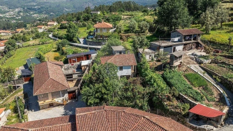 Moradia T1 para Venda em Sobradelo da Goma