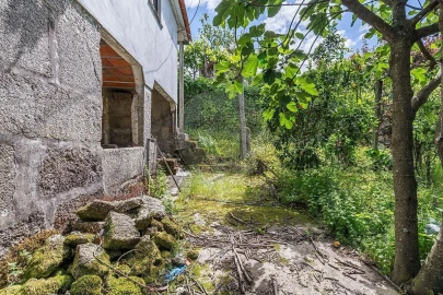 Moradia T1 para Venda em Sobradelo da Goma