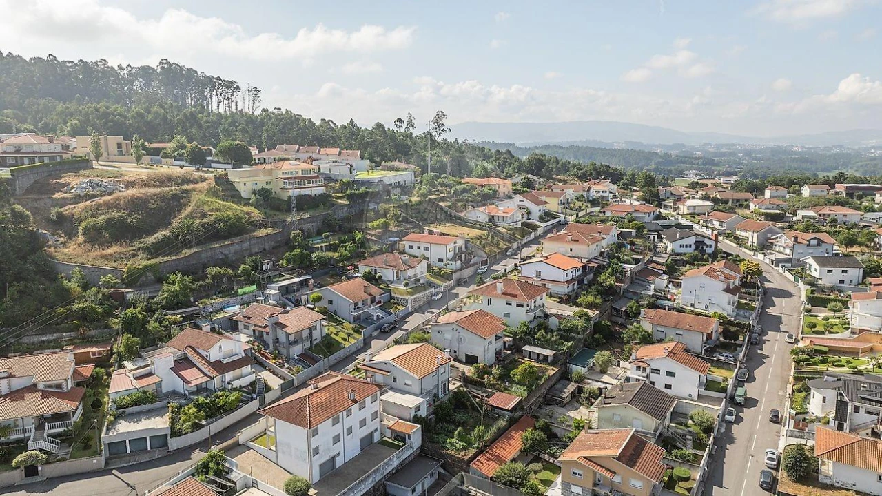 Moradia T5 para Venda em Vila Nova de Famalicão e Calendário Foto 28