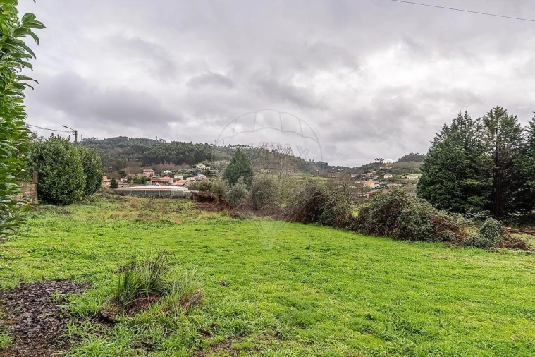 Moradia T4 para Venda em Calvos e Frades Foto 31