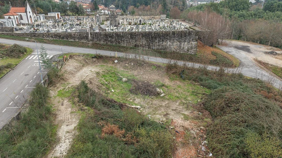 Terreno para Venda em Vieira do Minho Foto 8