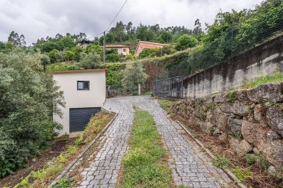 Moradia T3 para Venda em Valdosende