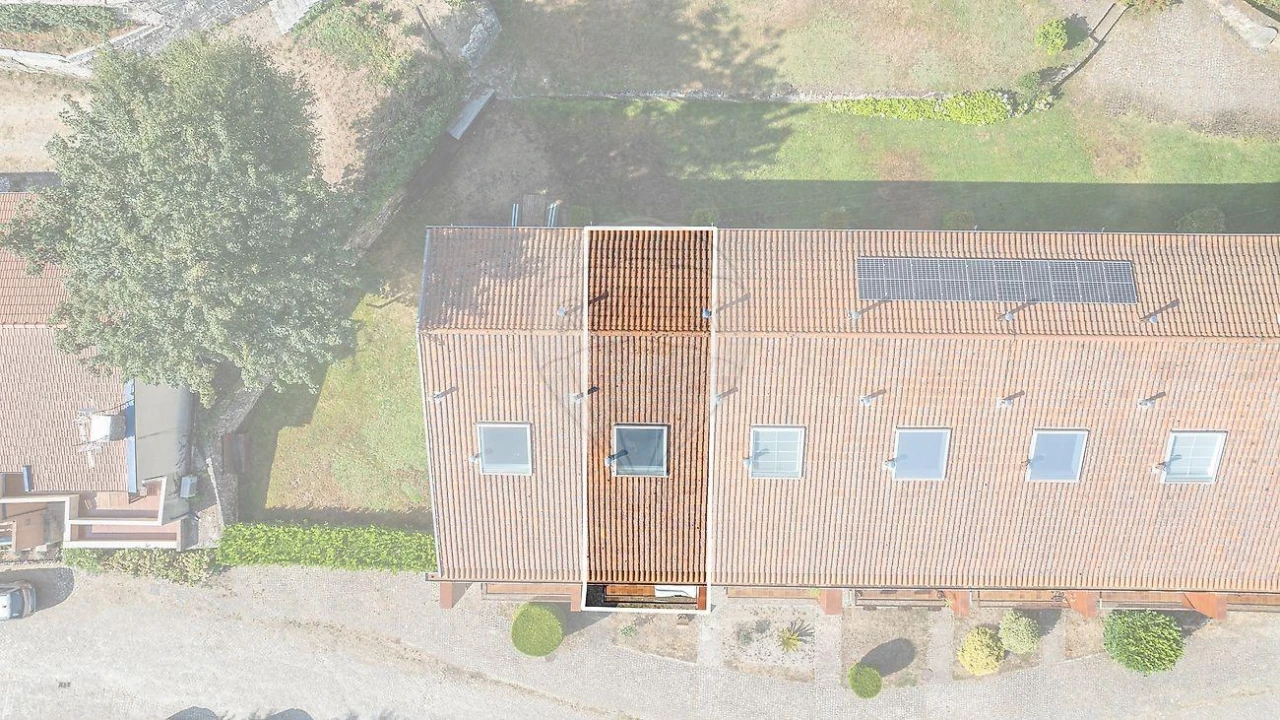 Moradia T2 para Venda em Venda Nova e Pondras Foto 28