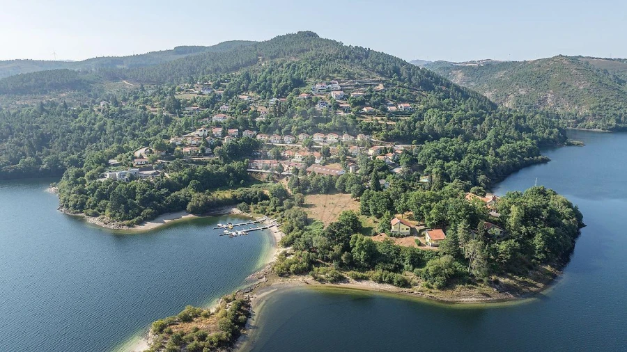 Moradia T2 para Venda em Venda Nova e Pondras Foto 37
