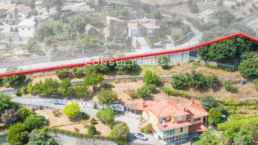 Moradia T5 para Venda em Gestaço