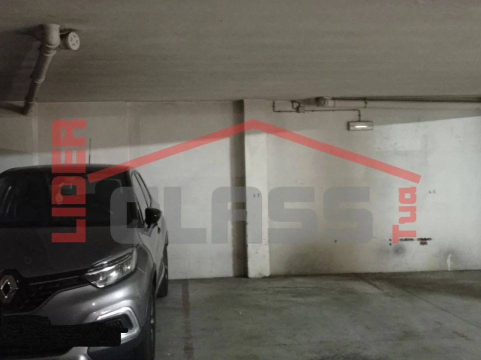 Garagem para Venda em Mirandela Foto 1