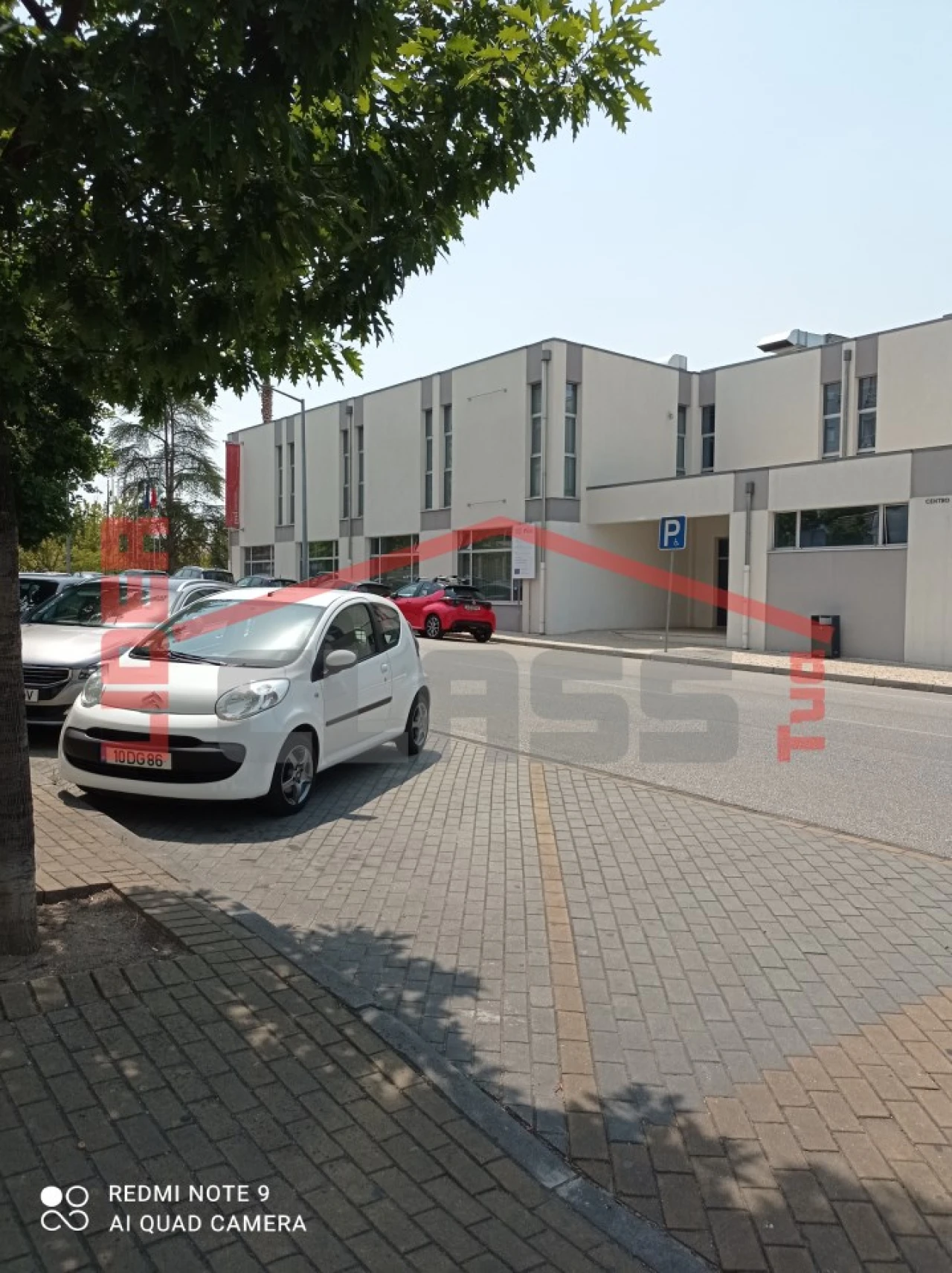 Garagem para Venda em Mirandela Foto 7