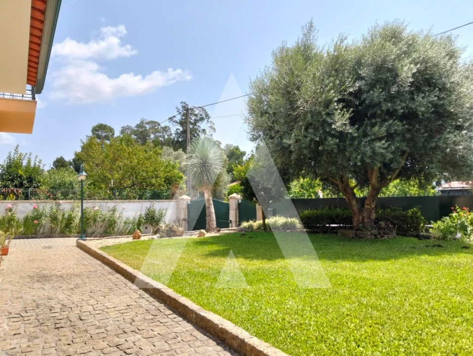 Moradia T5 para Venda em São Pedro de Arcos Foto 36