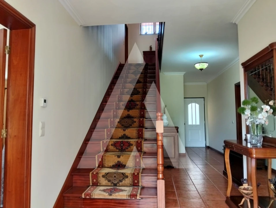 Moradia T5 para Venda em São Pedro de Arcos Foto 14