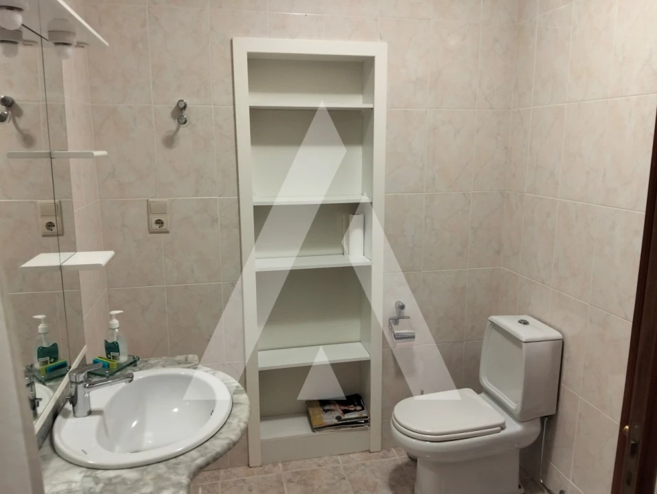 Moradia T5 para Venda em São Pedro de Arcos Foto 28