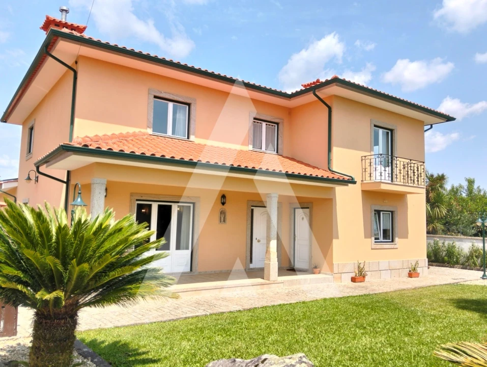 Moradia T5 para Venda em São Pedro de Arcos Foto 4