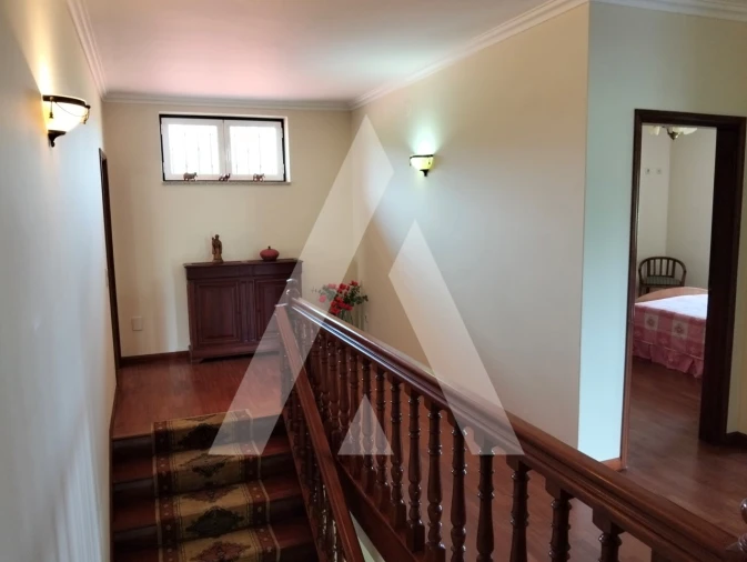 Moradia T5 para Venda em São Pedro de Arcos Foto 17