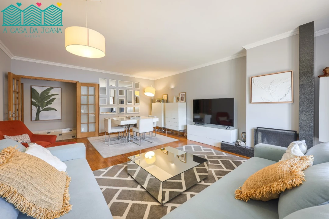 Apartamento T3 para Venda em Glória e Vera Cruz Foto 1