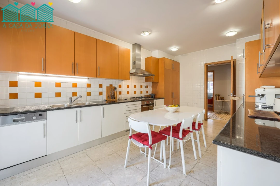 Apartamento T3 para Venda em Glória e Vera Cruz Foto 17