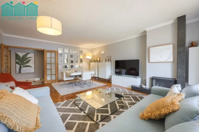 Apartamento T3 para Venda em Glória e Vera Cruz