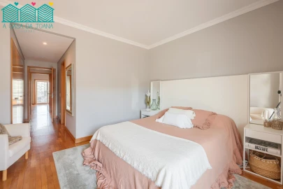 Apartamento T3 para Venda em Glória e Vera Cruz