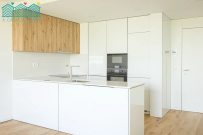 Apartamento T1 para Arrendamento em Glória e Vera Cruz