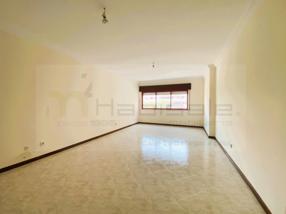 Apartamento T2 para Venda em Algueirão-Mem Martins Foto 7