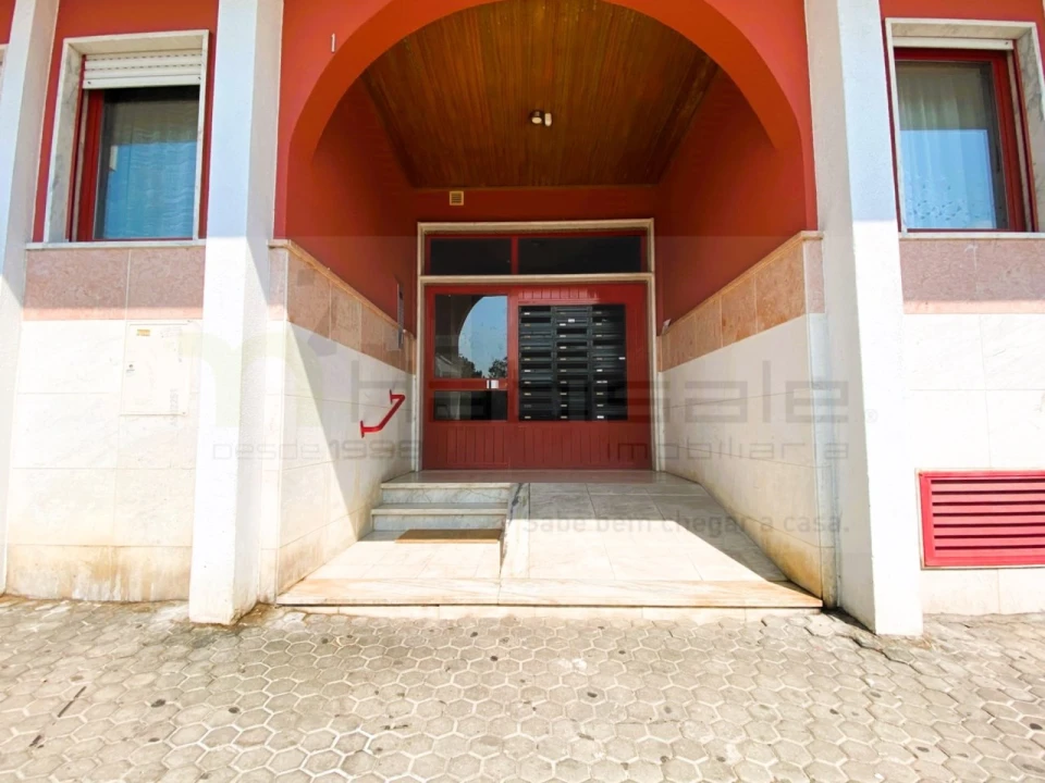 Apartamento T2 para Venda em Algueirão-Mem Martins Foto 31