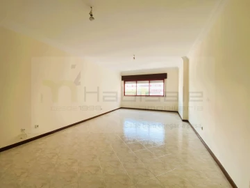 Apartamento T2 para Venda em Algueirão-Mem Martins