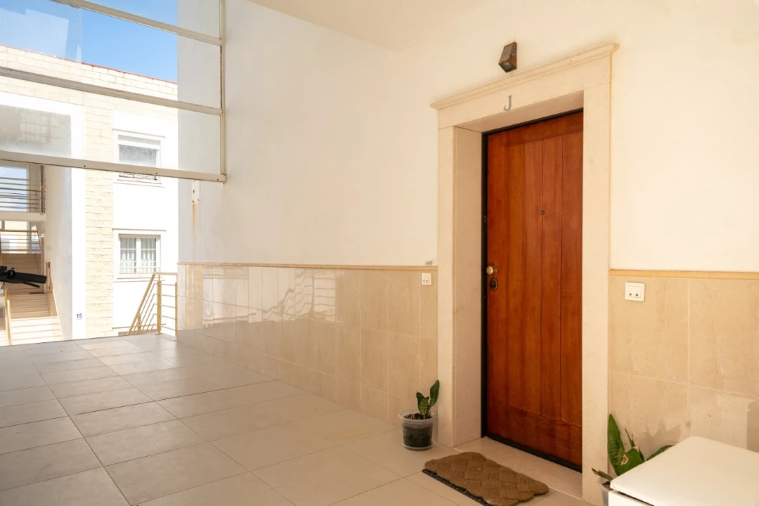 Apartamento T3 para Venda em Nazare Foto 16