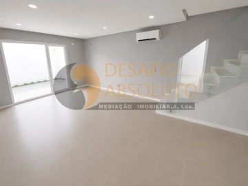 Moradia T3 para Venda em Fernao Ferro