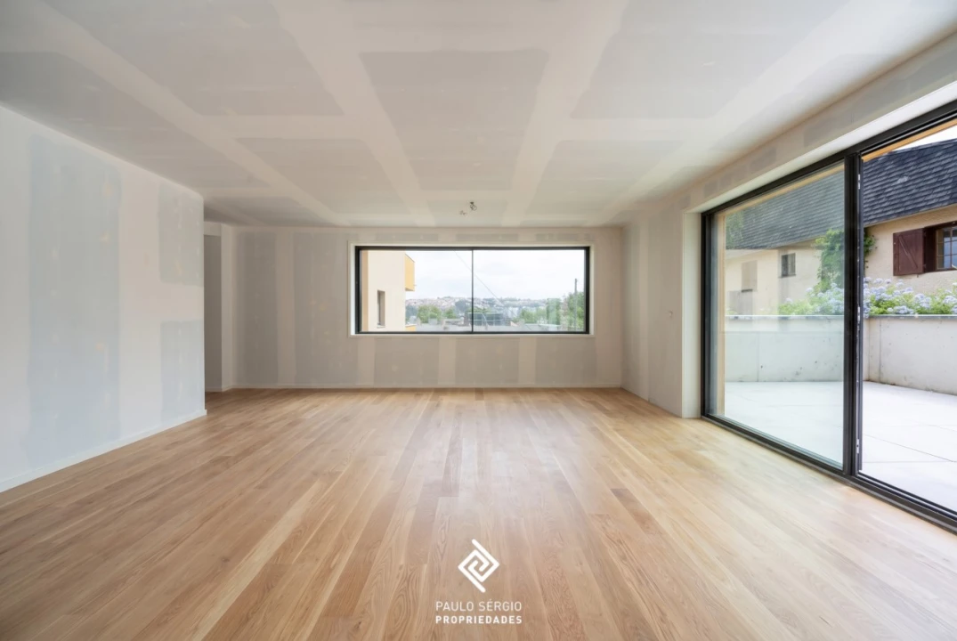 Apartamento T2 para Venda em Lordelo do Ouro e Massarelos Foto 9