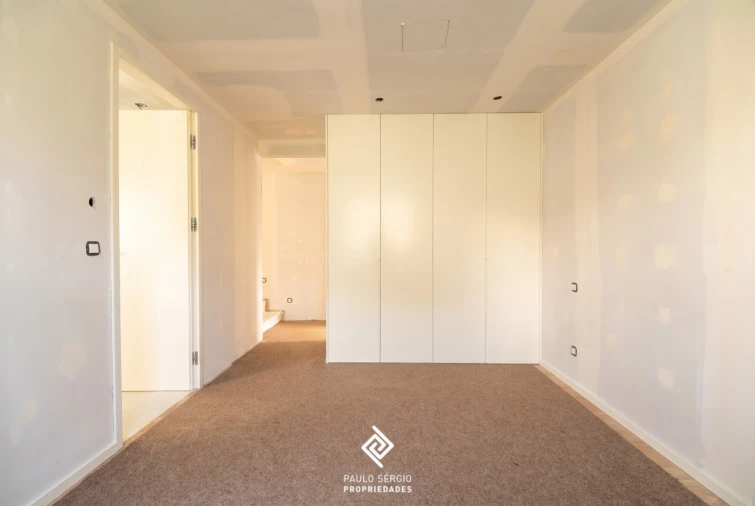 Apartamento T2 para Venda em Lordelo do Ouro e Massarelos Foto 15