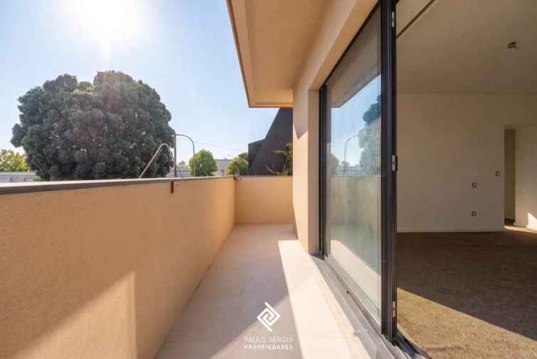 Apartamento T2 para Venda em Lordelo do Ouro e Massarelos Foto 16