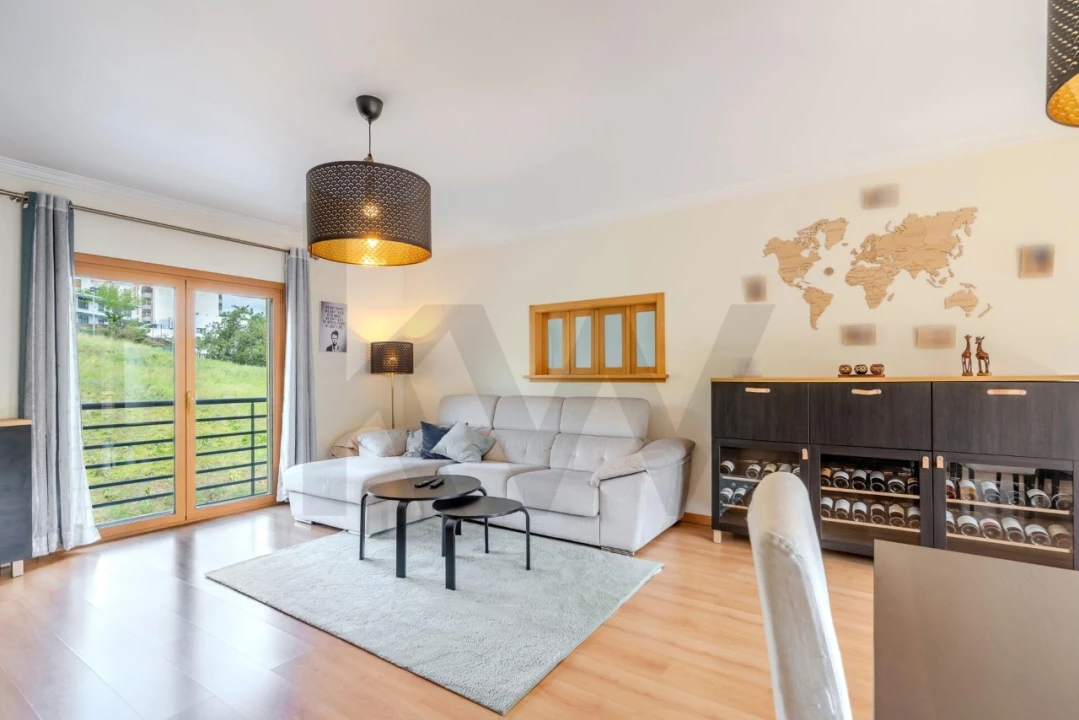 Apartamento T4 para Venda em Ramada e Caneças Foto 4