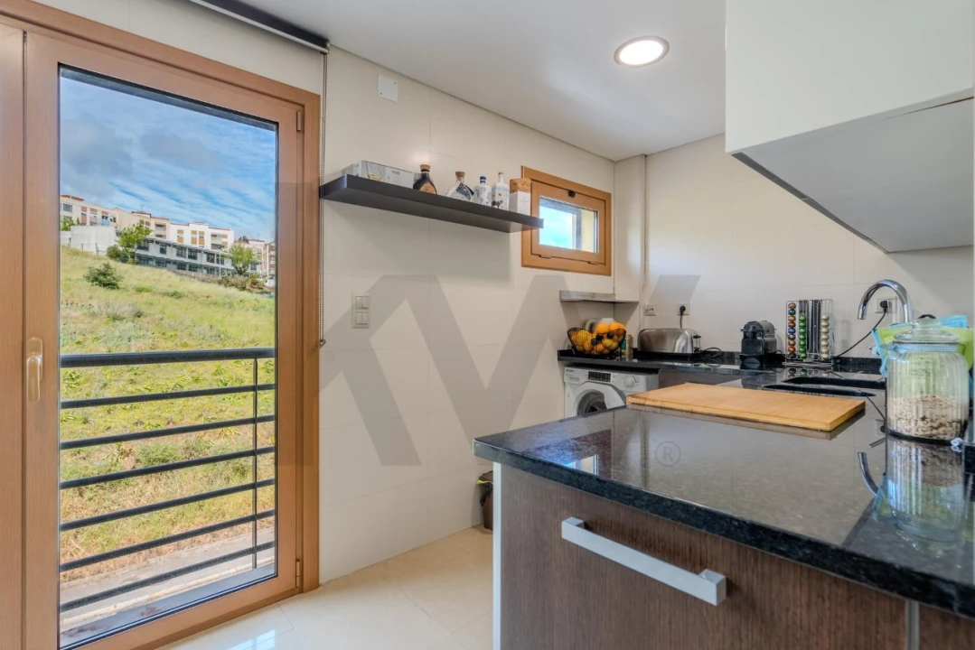 Apartamento T4 para Venda em Ramada e Caneças Foto 16