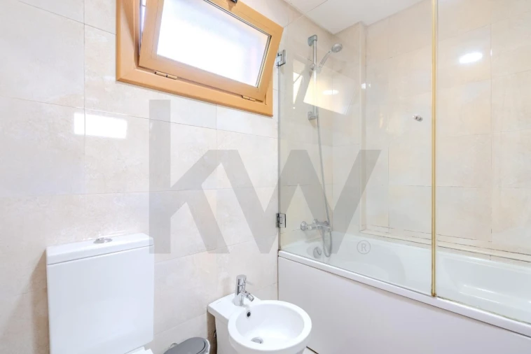 Apartamento T4 para Venda em Ramada e Caneças Foto 35