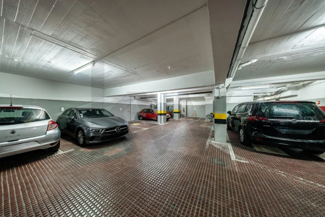Apartamento T3 para Venda em São Domingos de Benfica Foto 29