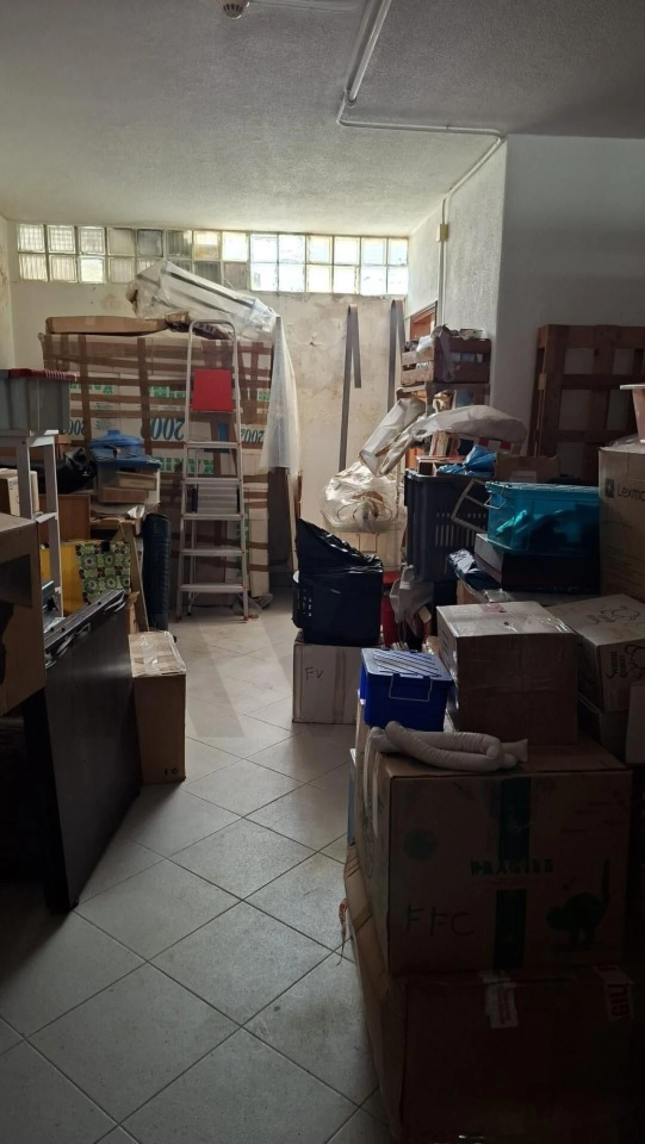 Garagem para Venda em Algés, Linda-A-Velha e Cruz Quebrada-Dafundo Foto 8