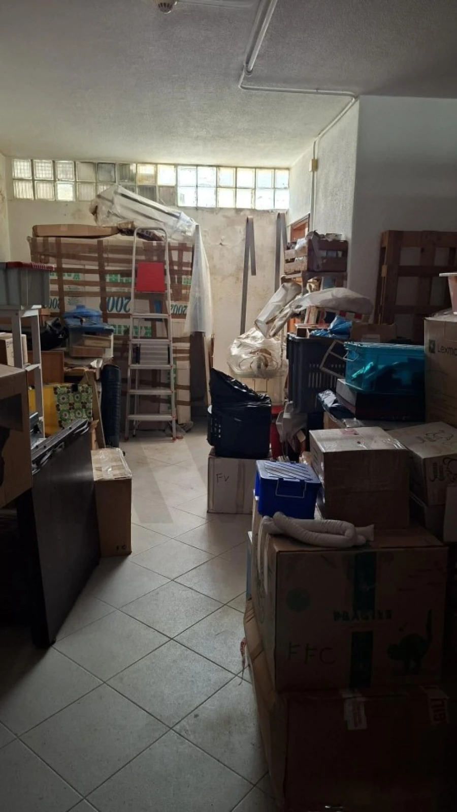 Garagem para Venda em Algés, Linda-A-Velha e Cruz Quebrada-Dafundo Foto 8