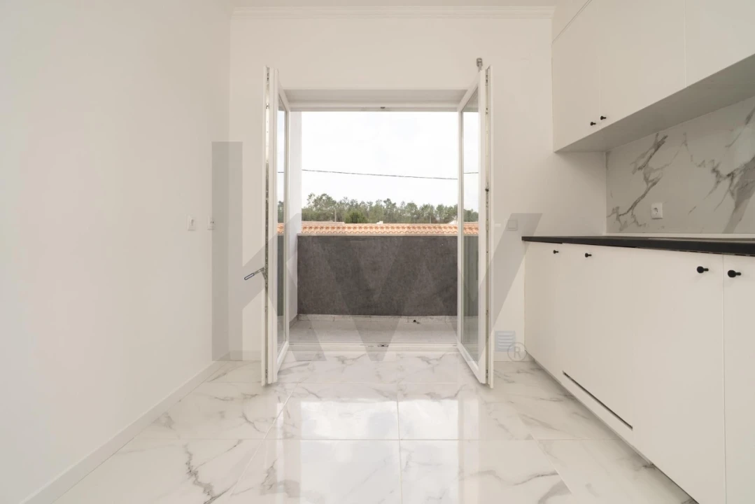 Apartamento T3 para Venda em Batalha Foto 9