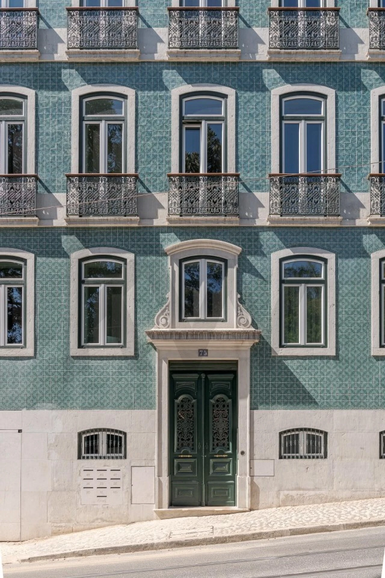 Apartamento T2 para Venda em Misericórdia Foto 4