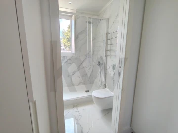 Apartamento T2 para Venda em Misericórdia