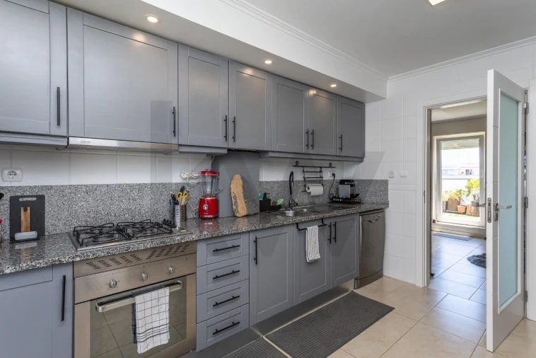 Apartamento T2 para Venda em Marvila Foto 18