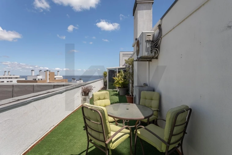 Apartamento T2 para Venda em Marvila Foto 34