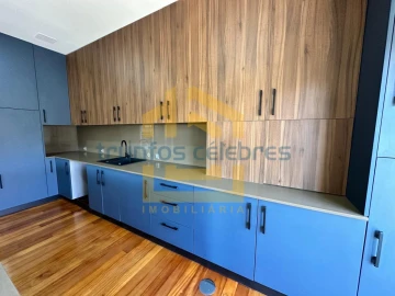 Apartamento T4 para Venda em Póvoa de Varzim, Beiriz e Argivai