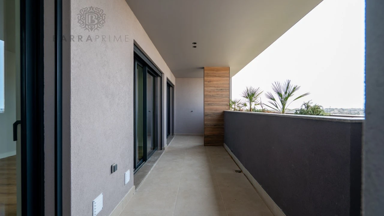 Apartamento T5 para Venda em Faro (Sé e São Pedro) Foto 12