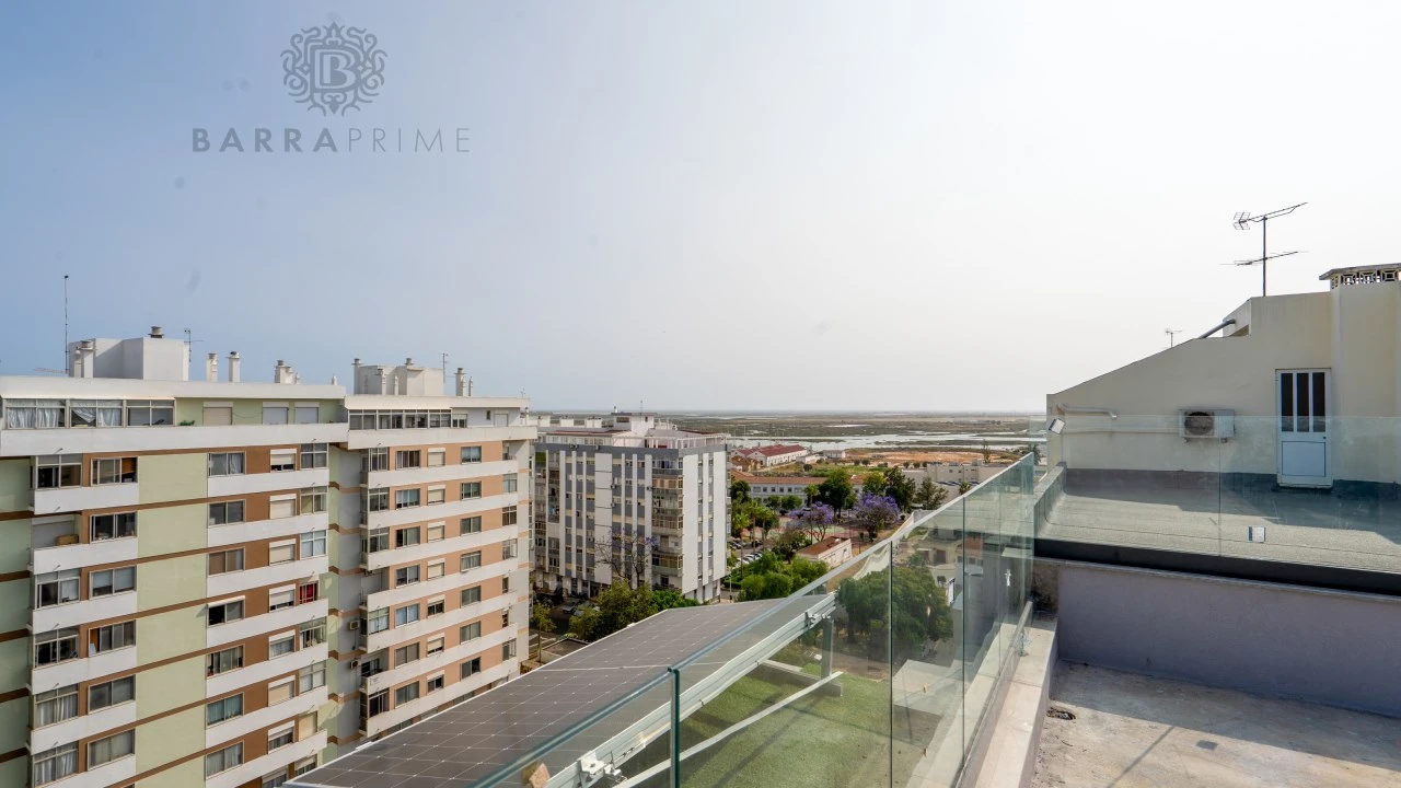 Apartamento T5 para Venda em Faro (Sé e São Pedro) Foto 25