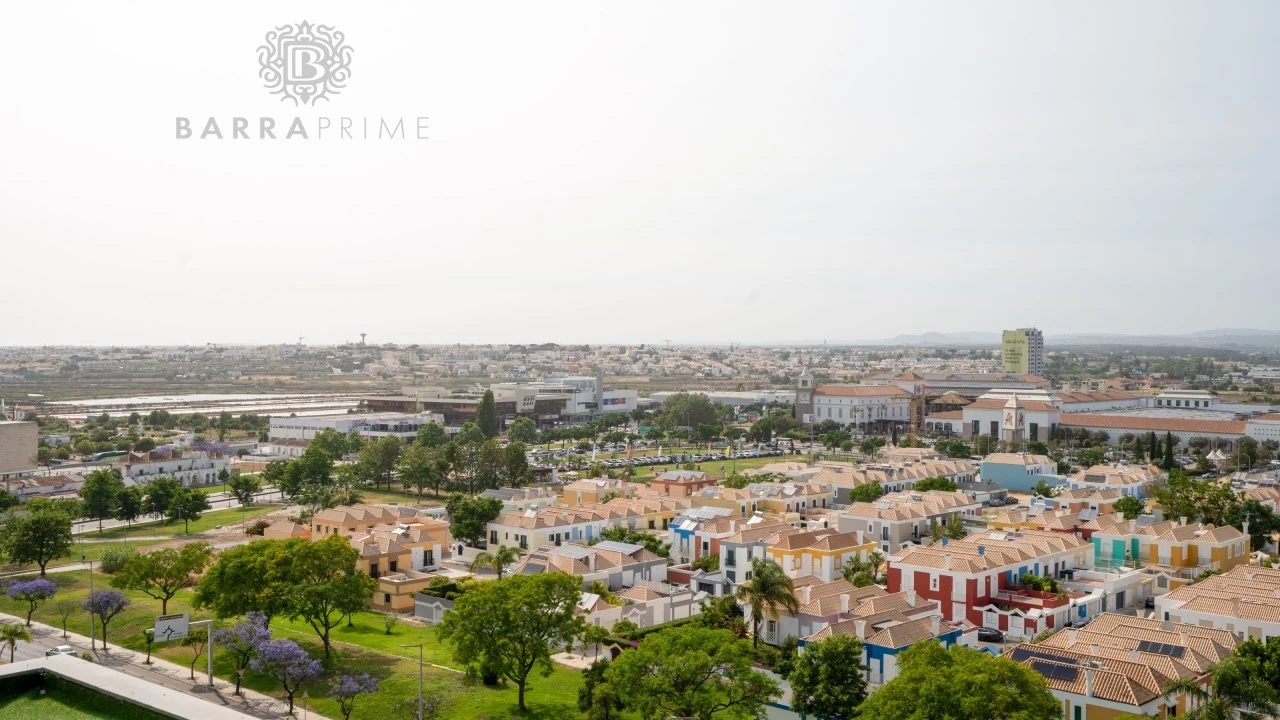 Apartamento T5 para Venda em Faro (Sé e São Pedro) Foto 30
