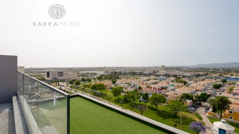 Apartamento T5 para Venda em Faro (Sé e São Pedro)