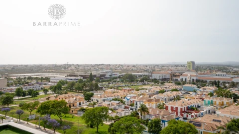 Apartamento T5 para Venda em Faro (Sé e São Pedro)