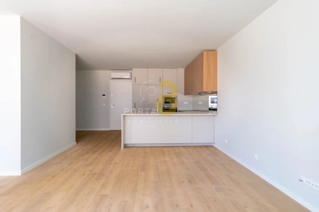 Apartamento T1 para Venda em Santa Marinha e São Pedro da Afurada Foto 16
