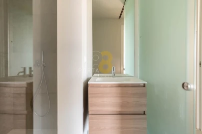 Apartamento T1 para Venda em Santa Marinha e São Pedro da Afurada